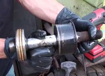 Hydraulic cylinder diagnosis